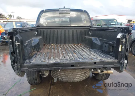 2017 Toyota Tacoma Trd Off Road from USA, damaged, VIN 5TFCZ5AN7HX076814